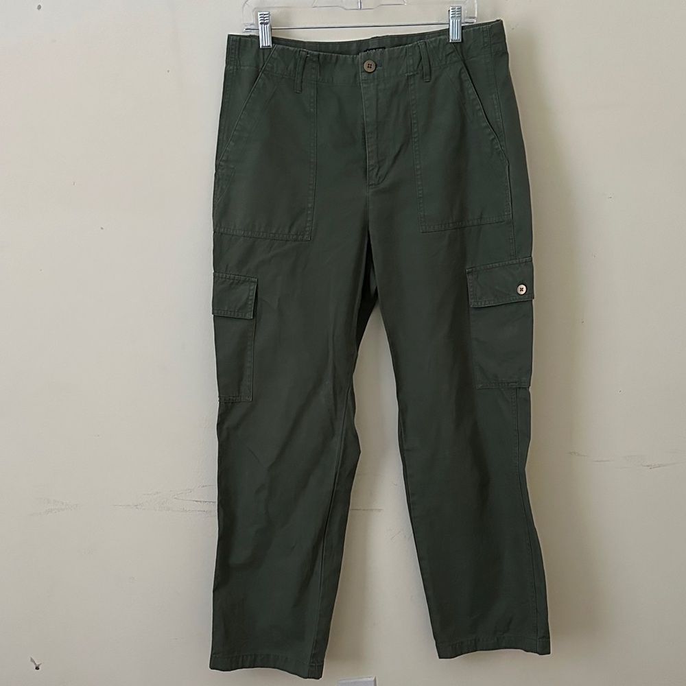 JCrew Women’s Straight Leg Cargo Pants in Green